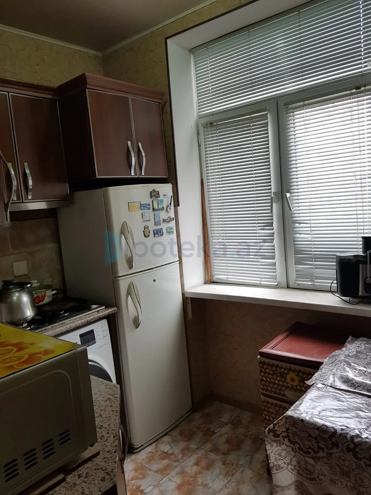 Satılır 3 otaqlı köhnə tikili 63 m²