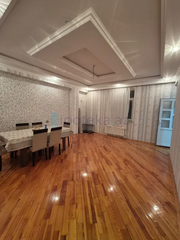 Satılır 3 otaqlı yeni tikili 75 m²