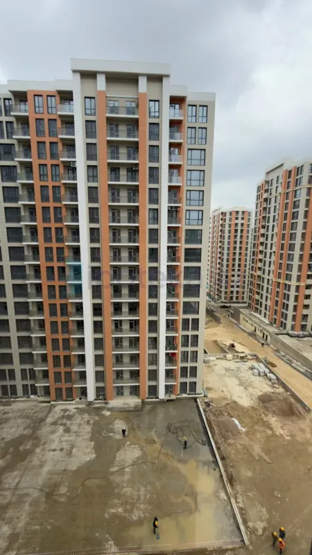 Satılır 4 otaqlı yeni tikili 112 m²