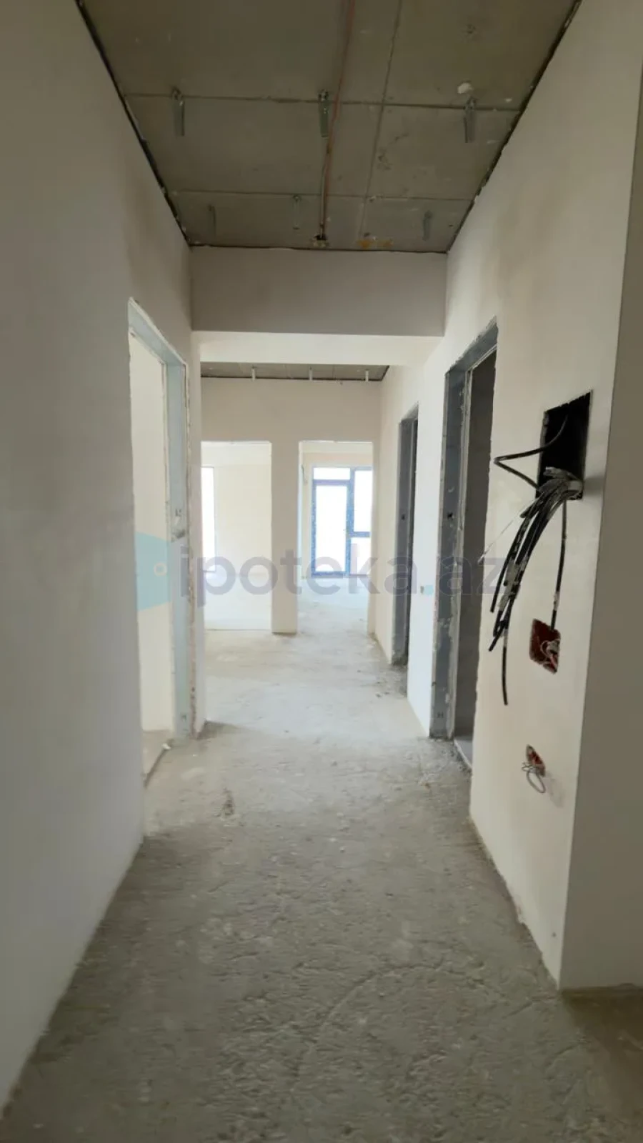 Satılır 4 otaqlı yeni tikili 112 m²