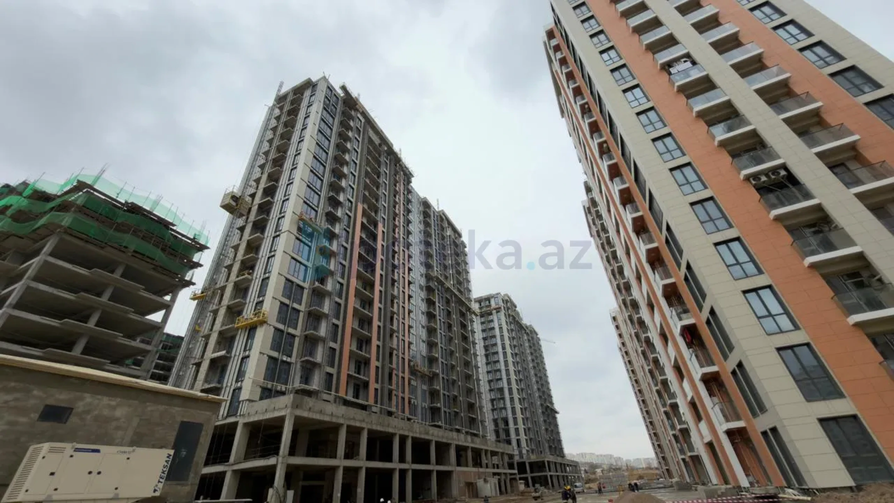 Satılır 4 otaqlı yeni tikili 112 m²