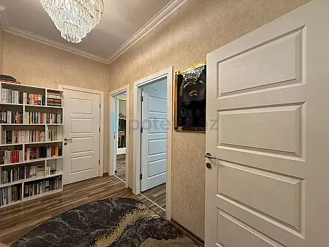 Satılır 3 otaqlı yeni tikili 72 m²