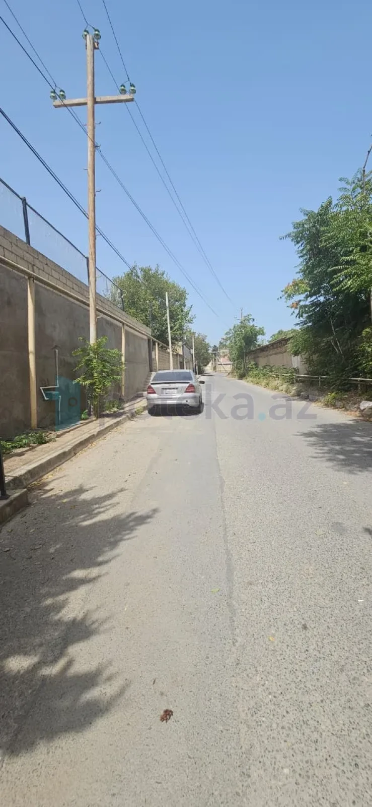 Satılır 8 otaqlı həyət evi 350 m²