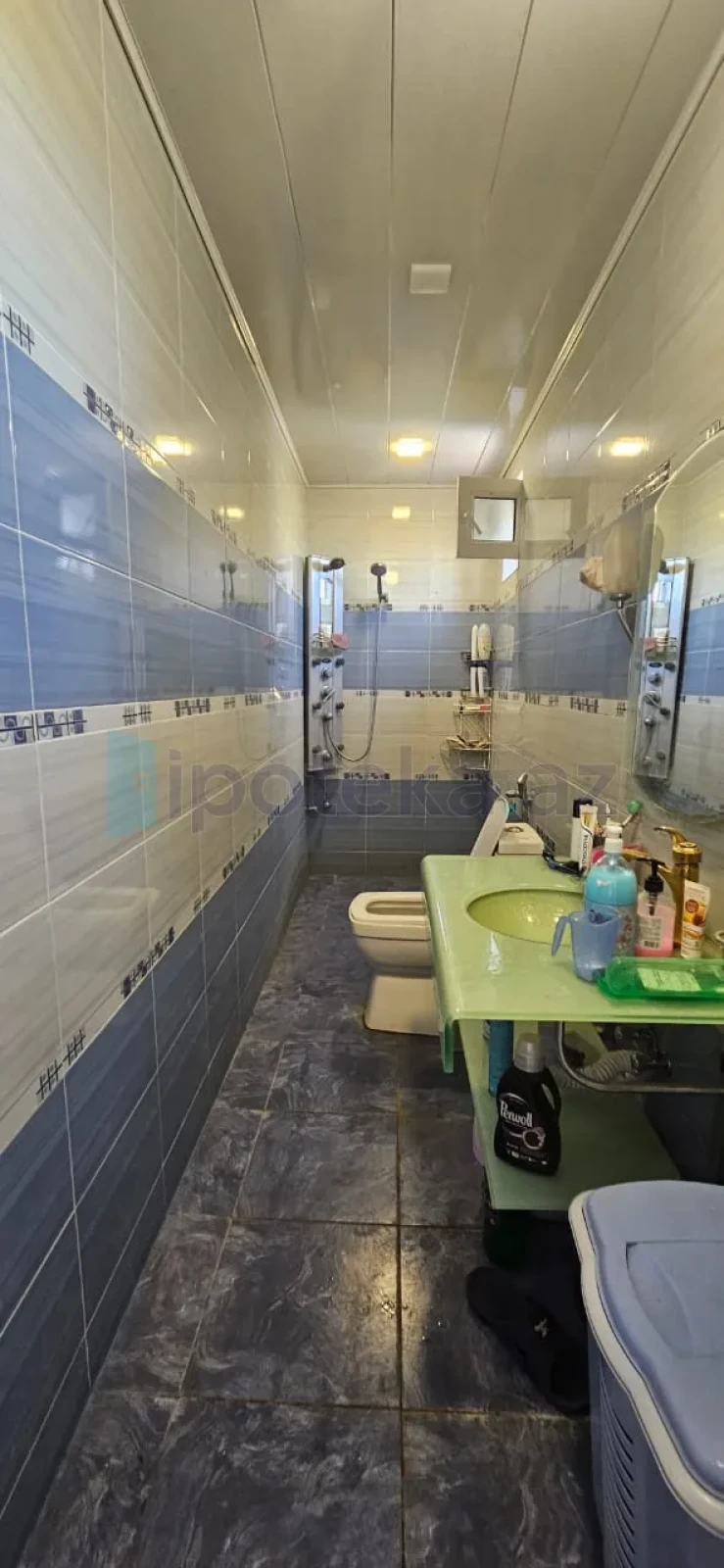 Satılır 8 otaqlı həyət evi 350 m²