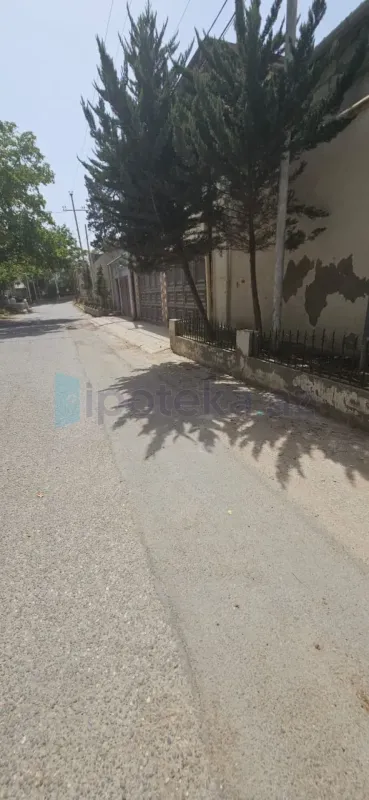 Satılır 8 otaqlı həyət evi 350 m²