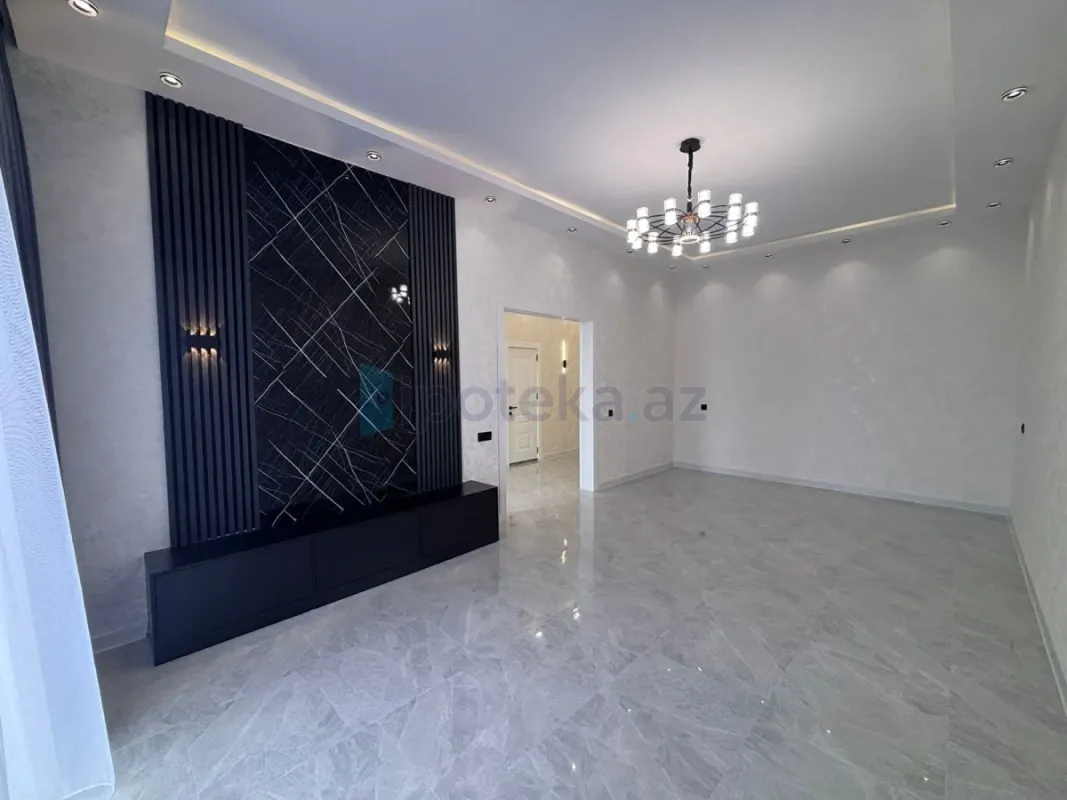 Satılır 4 otaqlı mənzil 155 m²