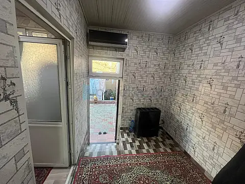 Satılır 4 otaqlı həyət evi 100 m²