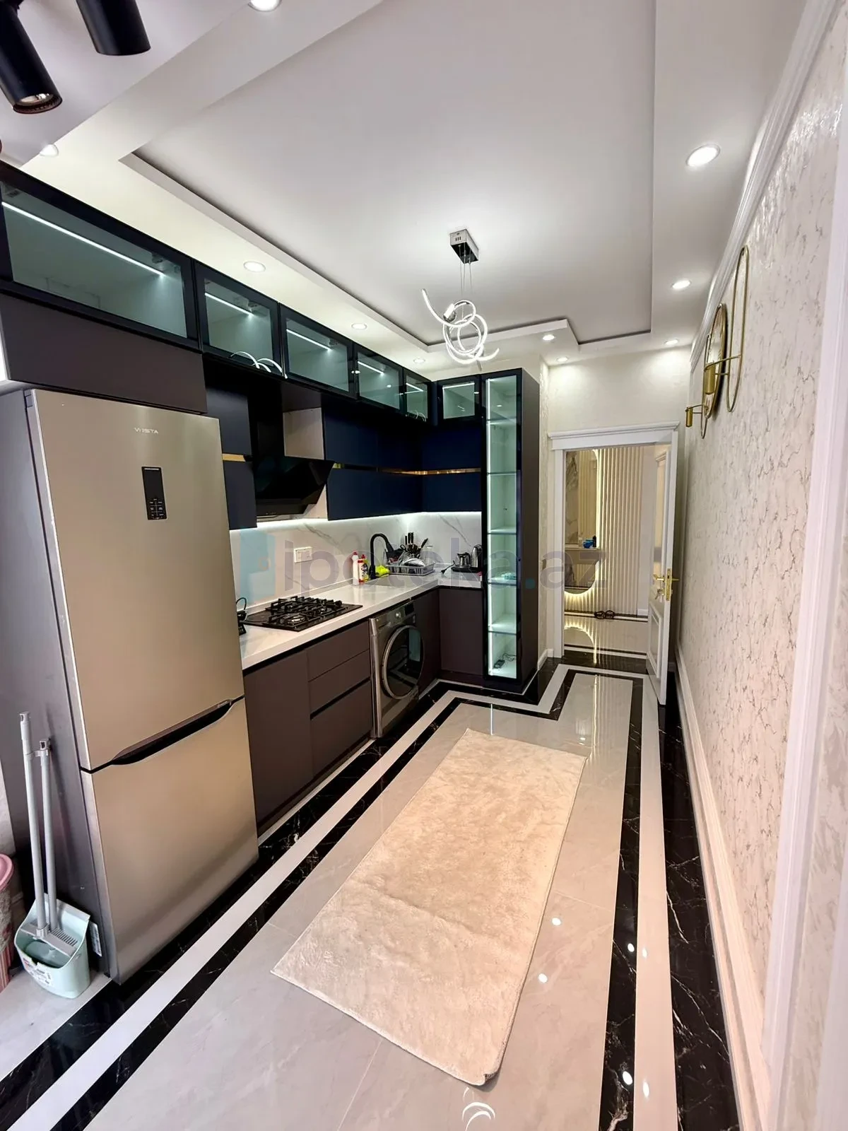 Satılır 2 otaqlı yeni tikili 72 m²