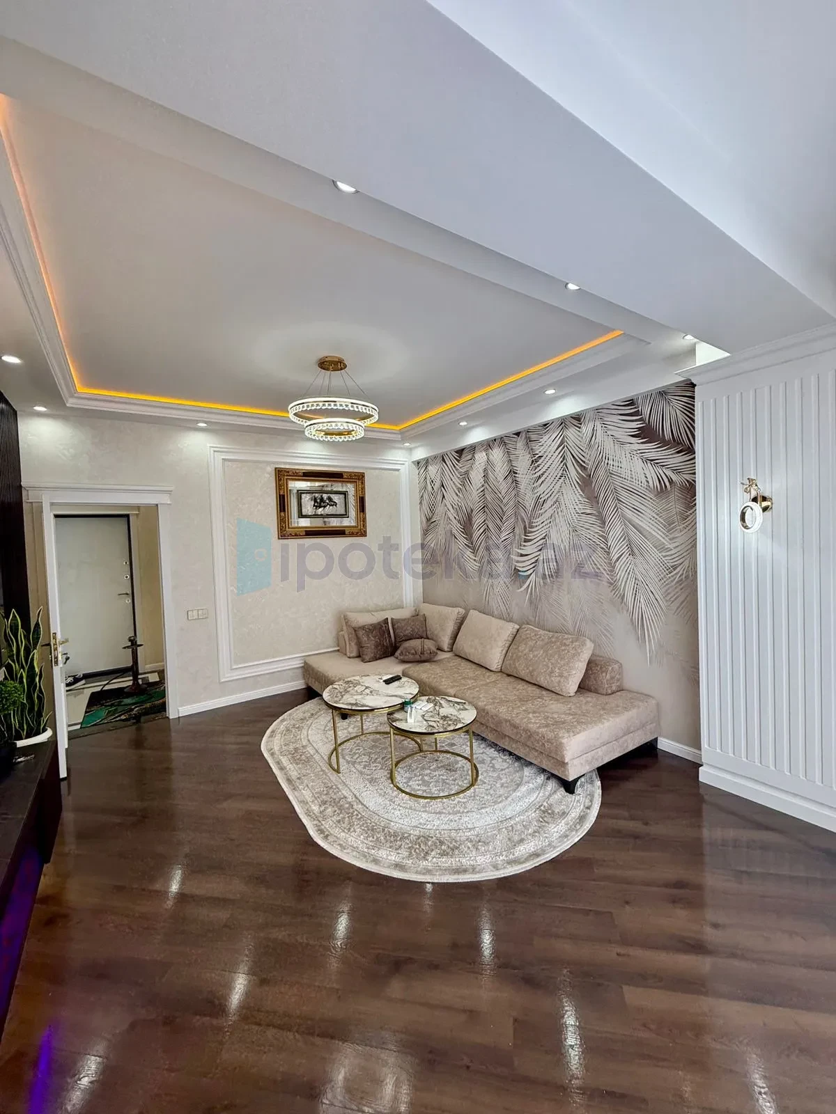 Satılır 2 otaqlı yeni tikili 72 m²