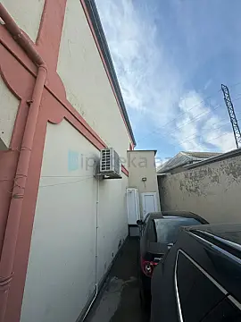 Satılır 7 otaqlı həyət evi 175.2 m²