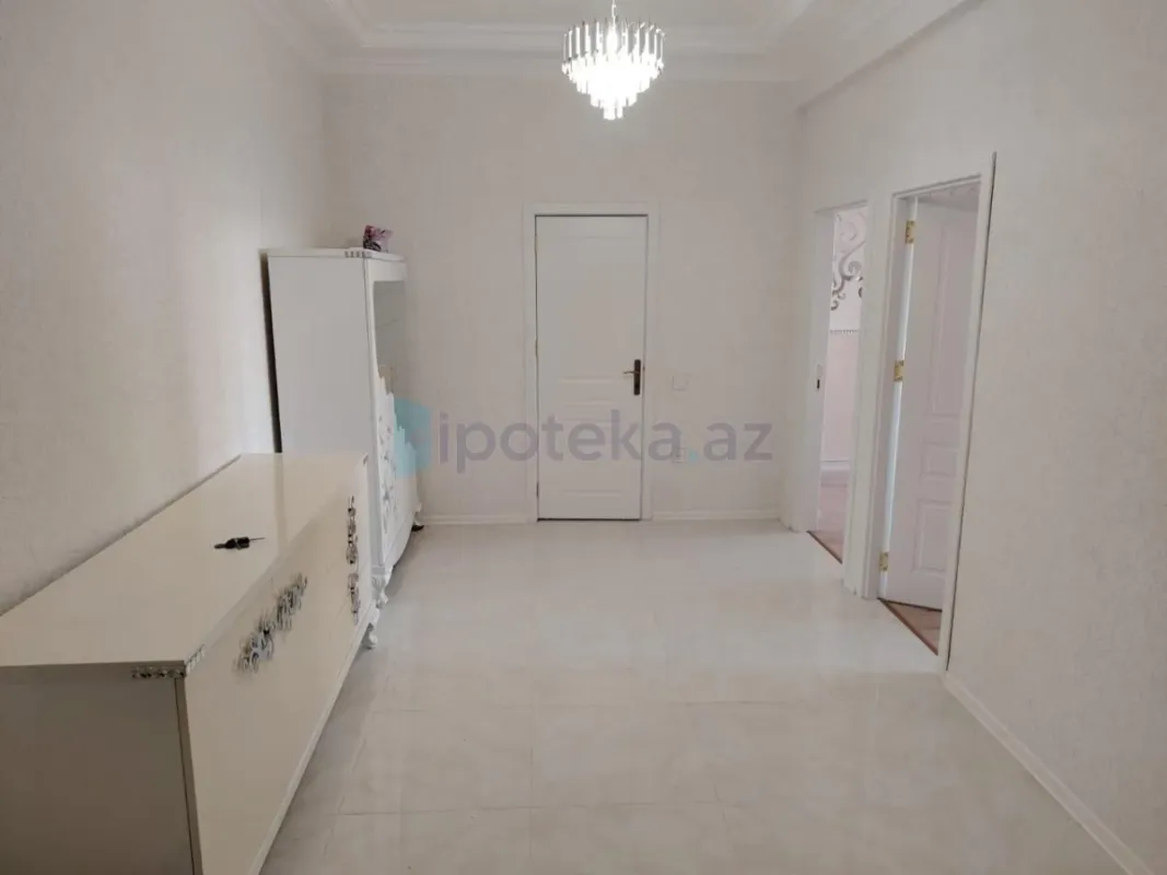 Satılır 2 otaqlı yeni tikili 81 m²