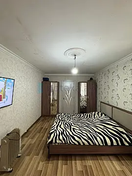 Satılır 1 otaqlı köhnə tikili 35 m²