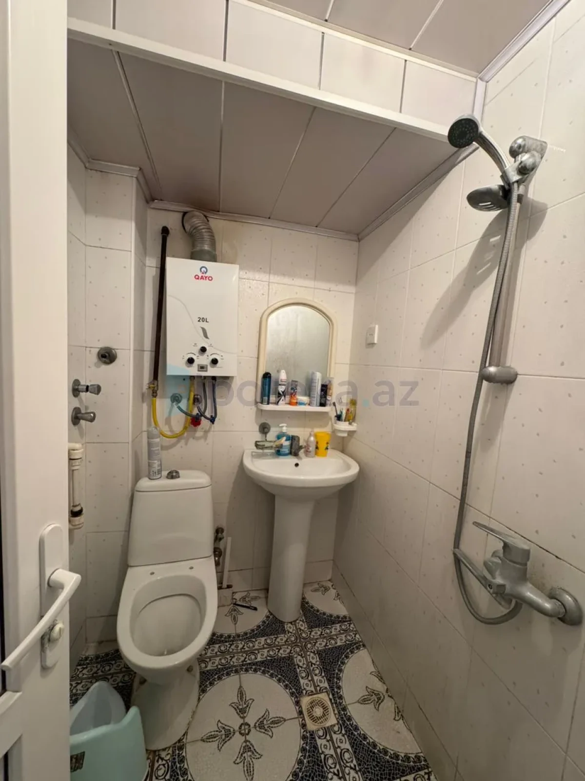 Satılır 1 otaqlı köhnə tikili 35 m²