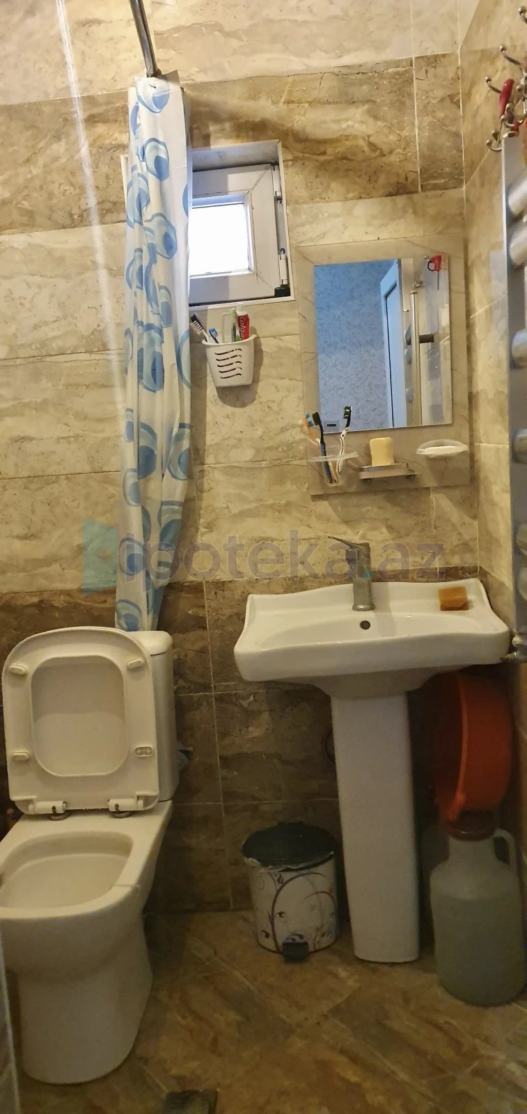 Satılır 4 otaqlı həyət evi 100 m²