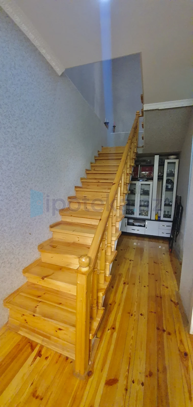 Satılır 4 otaqlı həyət evi 100 m²