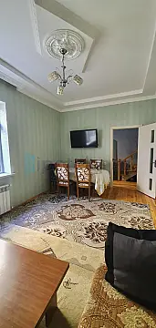 Satılır 4 otaqlı həyət evi 100 m²
