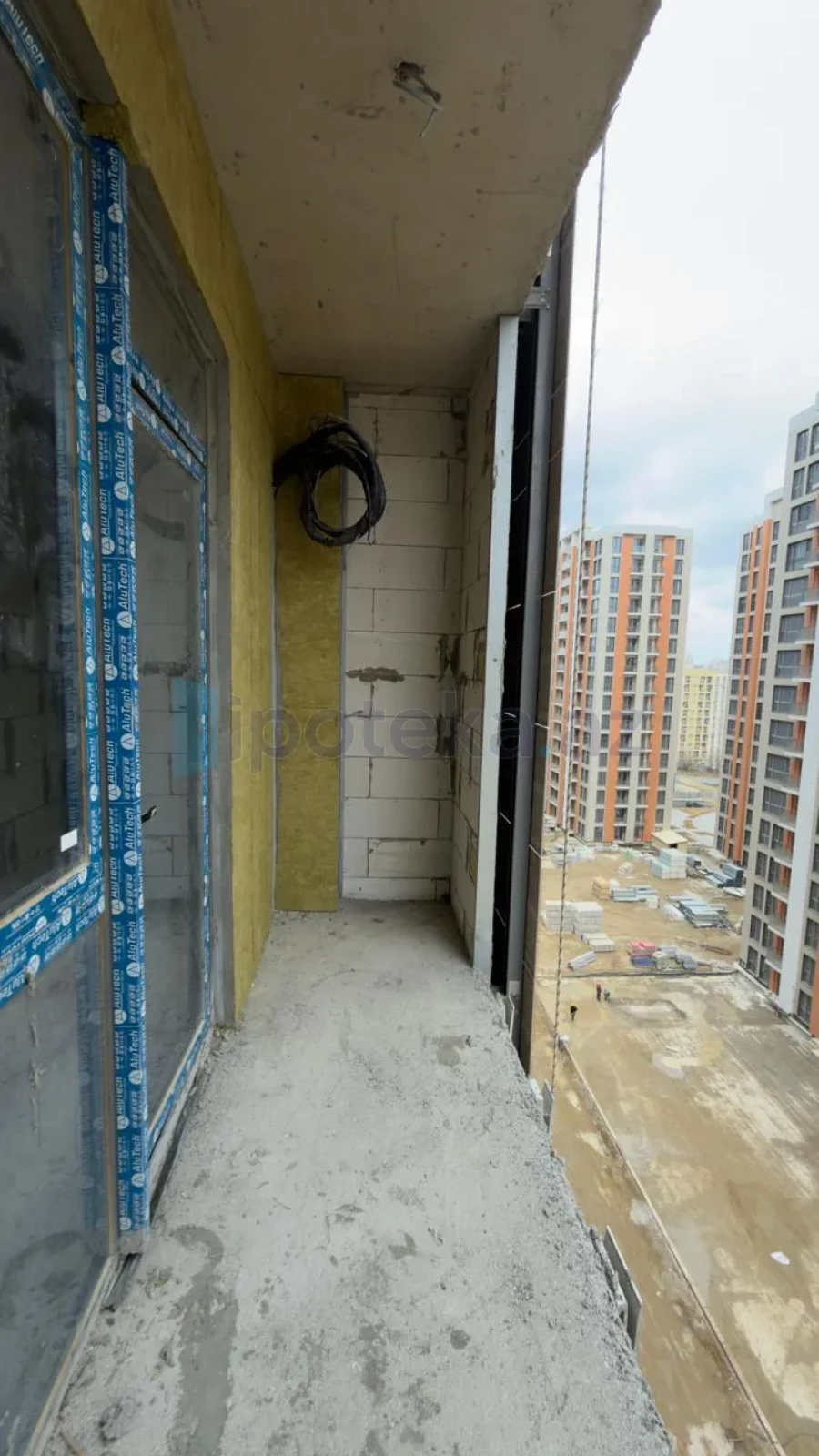 Satılır 2 otaqlı yeni tikili 66.45 m²