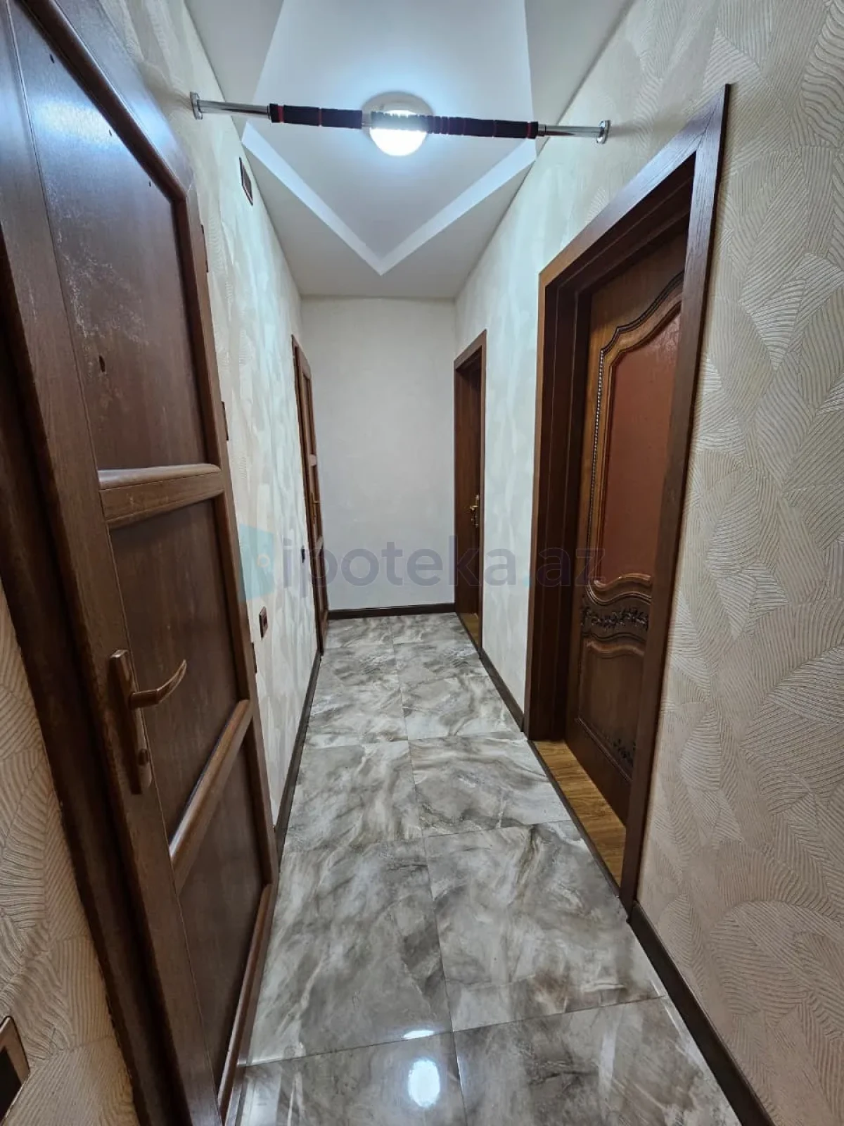 Satılır 3 otaqlı yeni tikili 100 m²