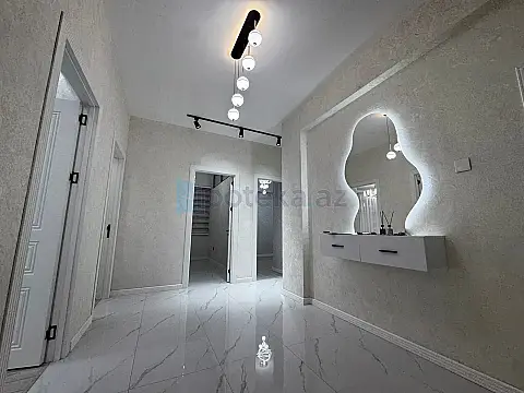 Satılır 3 otaqlı yeni tikili 98 m²