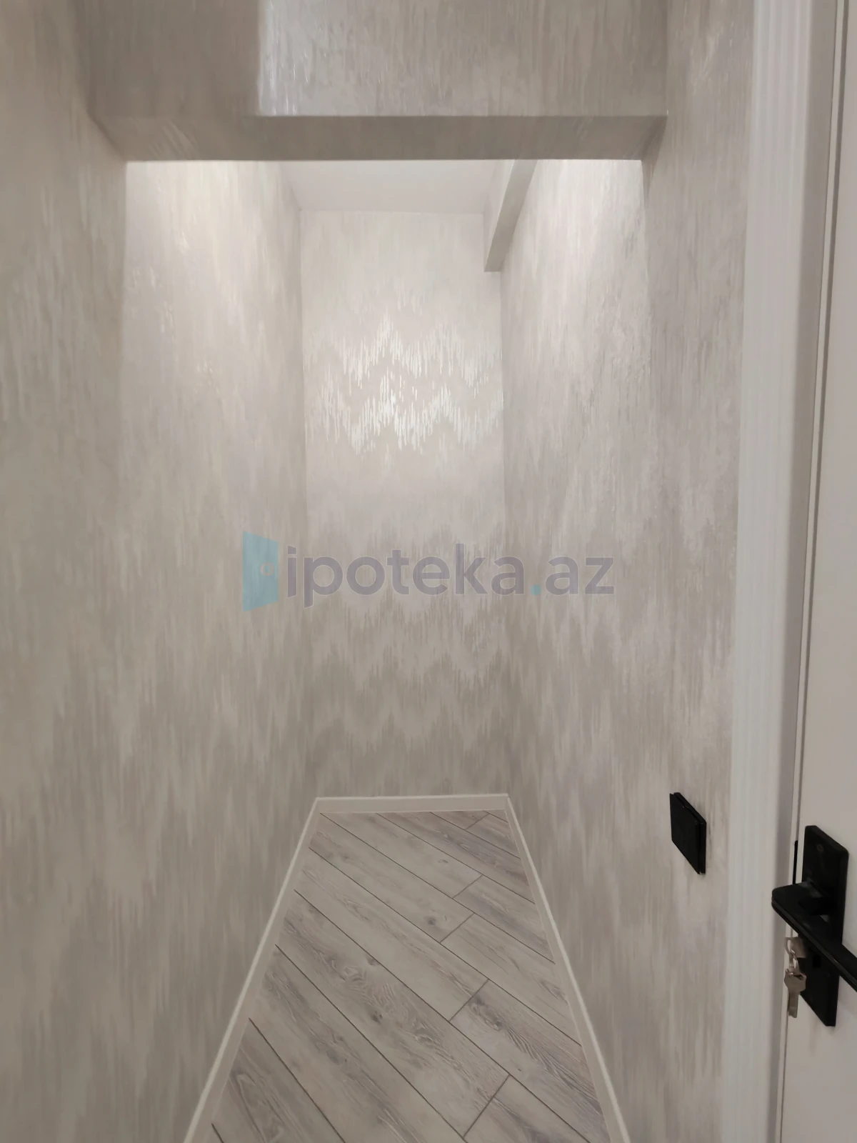 Satılır 4 otaqlı yeni tikili 103 m²