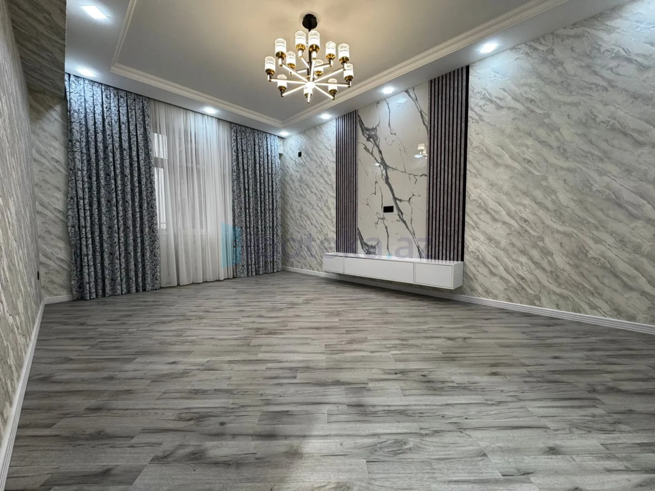 Satılır 3 otaqlı yeni tikili 93 m²