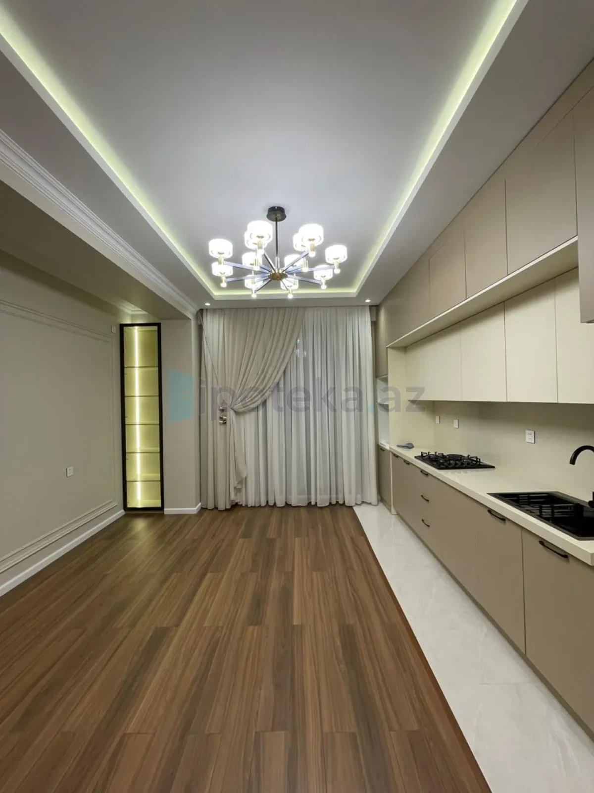 Satılır 3 otaqlı yeni tikili 80 m²