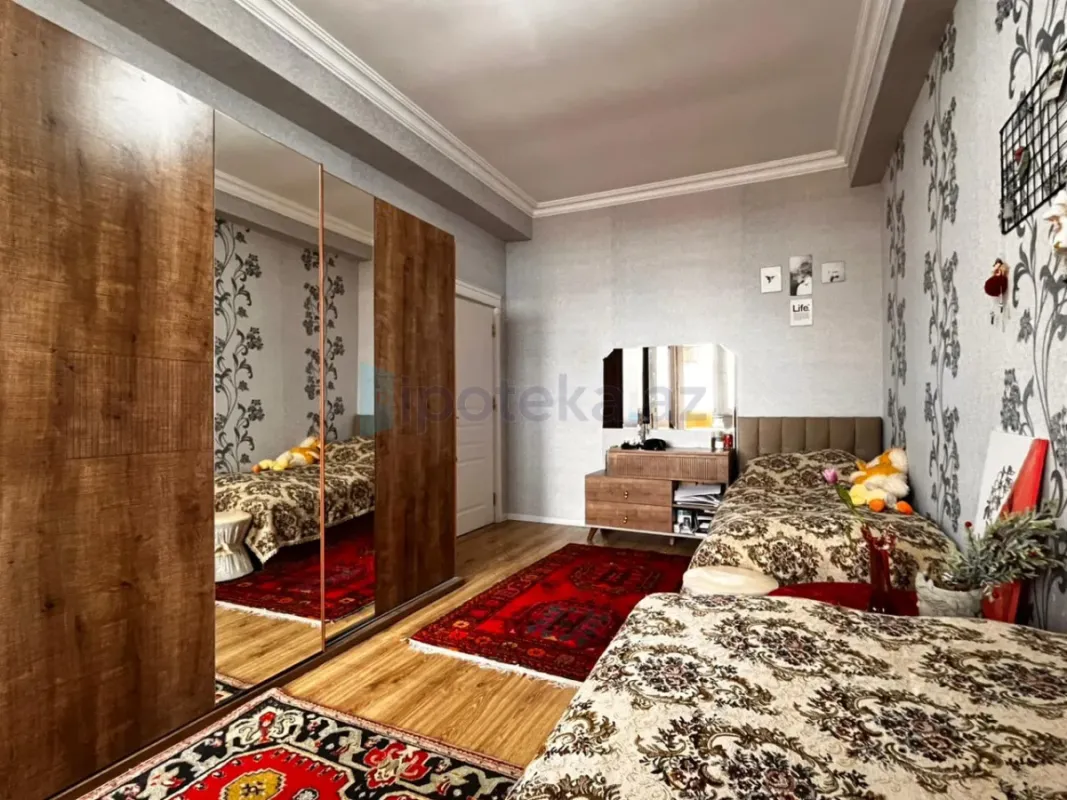 Satılır 3 otaqlı yeni tikili 110 m²