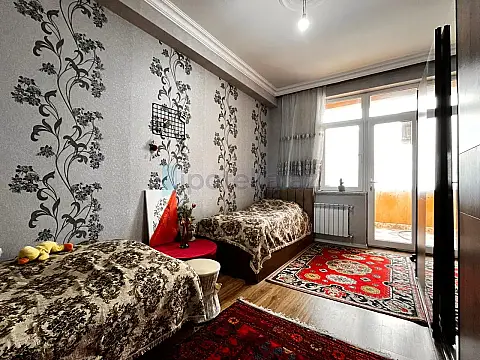 Satılır 3 otaqlı yeni tikili 110 m²