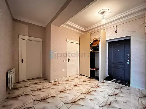 Satılır 3 otaqlı yeni tikili 110 m²