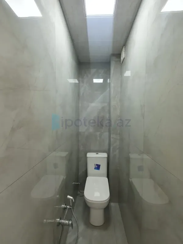 Satılır 3 otaqlı köhnə tikili 60 m²
