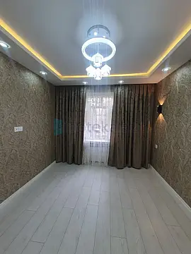 Satılır 3 otaqlı köhnə tikili 60 m²