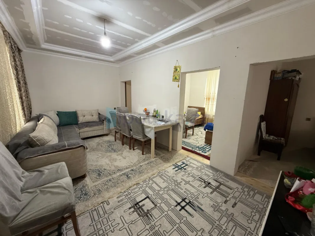 Satılır 4 otaqlı həyət evi 100 m²