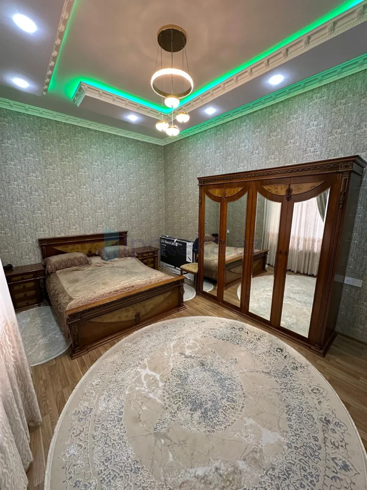 Satılır 4 otaqlı həyət evi 160 m²