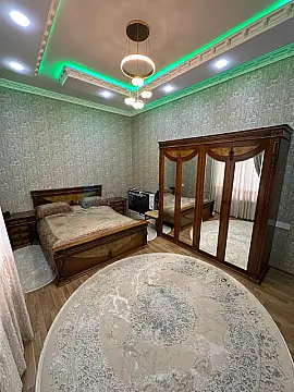 Satılır 4 otaqlı həyət evi 160 m²