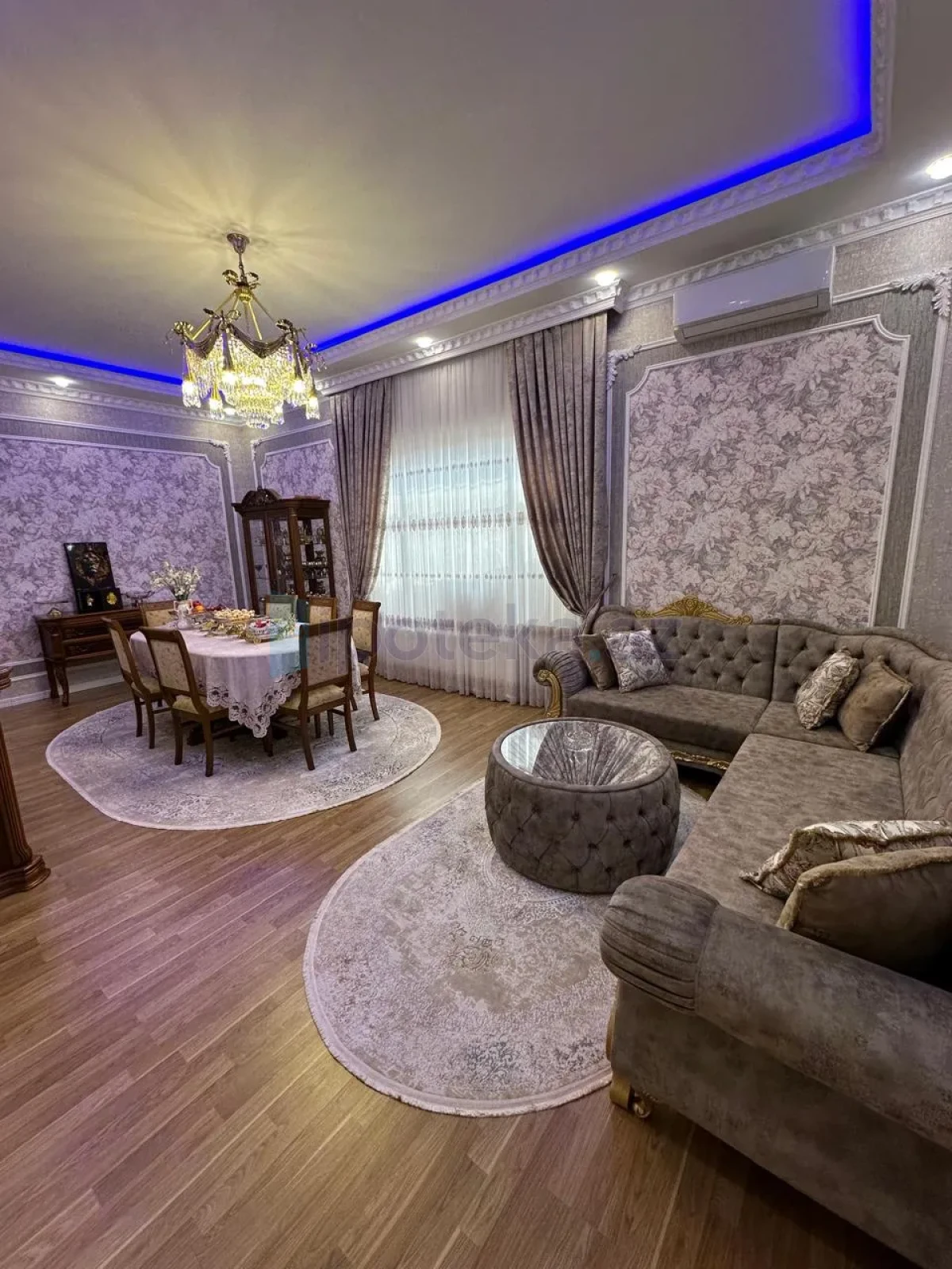 Satılır 4 otaqlı həyət evi 160 m²