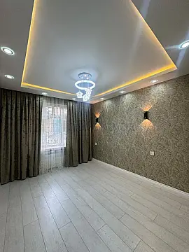 Satılır 3 otaqlı köhnə tikili 65 m² — Bakı, Əhmədli 3 otaq 65.00 m²