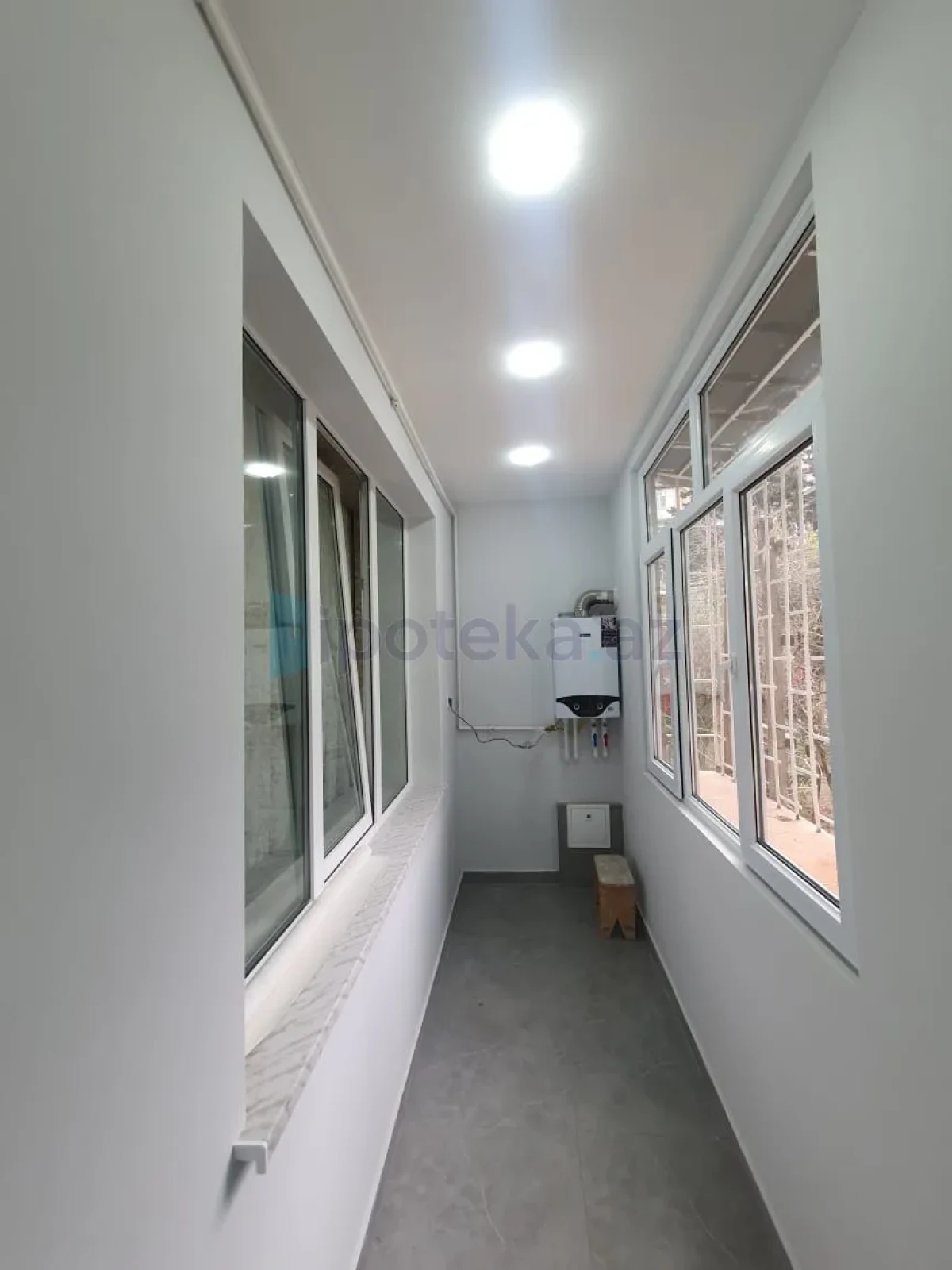 Satılır 2 otaqlı köhnə tikili 60 m²