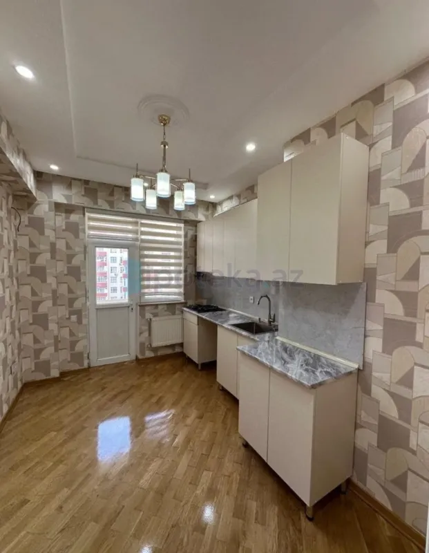 Satılır 3 otaqlı yeni tikili 84 m²