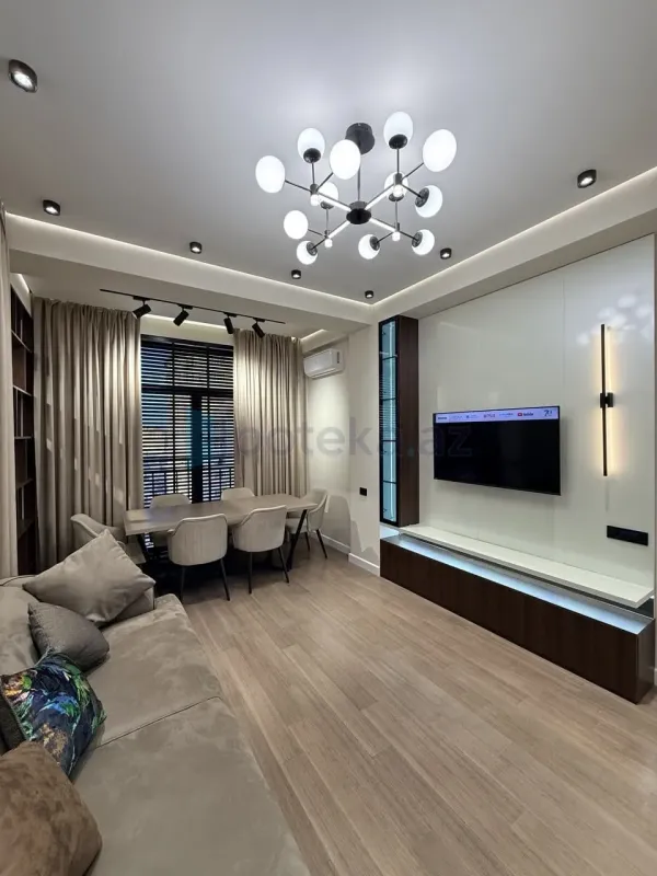 Satılır 2 otaqlı yeni tikili 55 m²