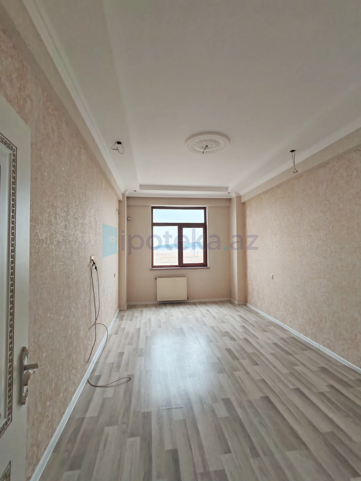 Satılır 3 otaqlı yeni tikili 95 m²