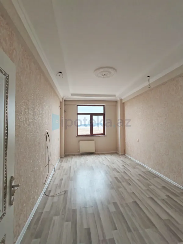 Satılır 3 otaqlı yeni tikili 95 m²