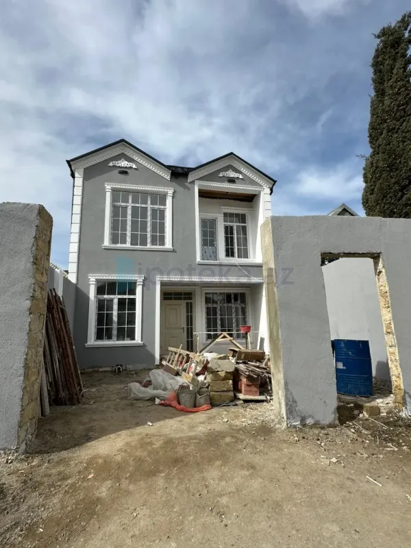 Satılır 6 otaqlı həyət evi 120 m²