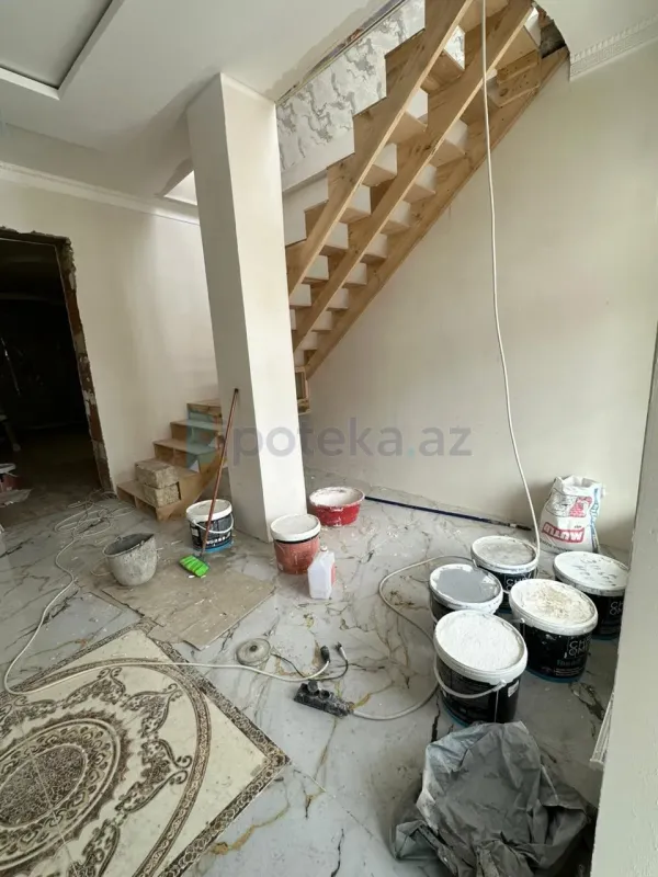 Satılır 6 otaqlı həyət evi 120 m²