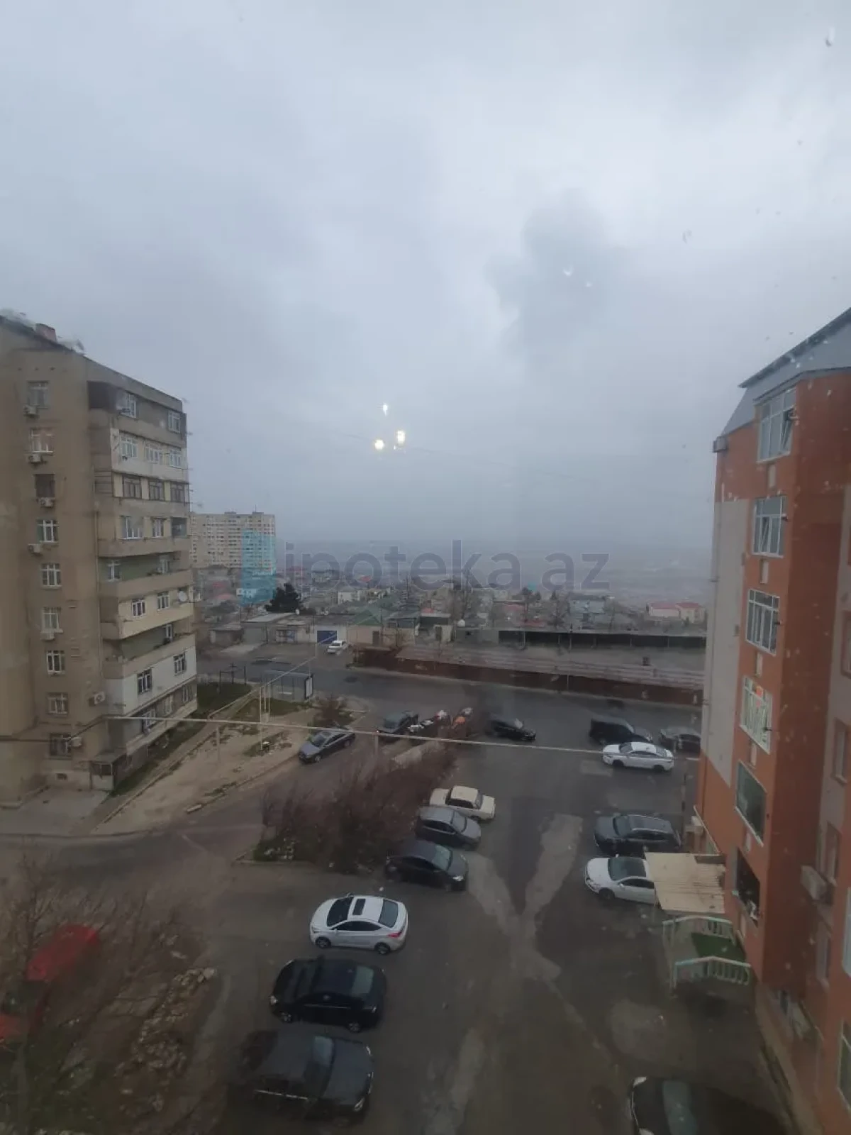 Satılır 2 otaqlı yeni tikili 60 m²