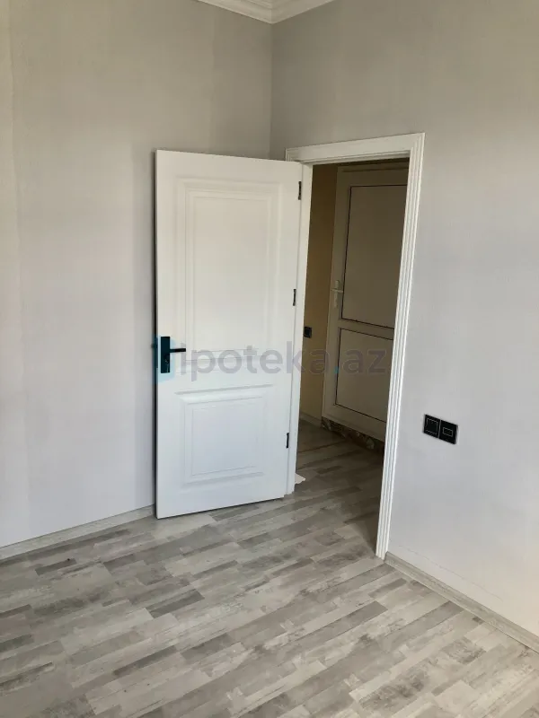 Satılır 3 otaqlı həyət evi 160 m²