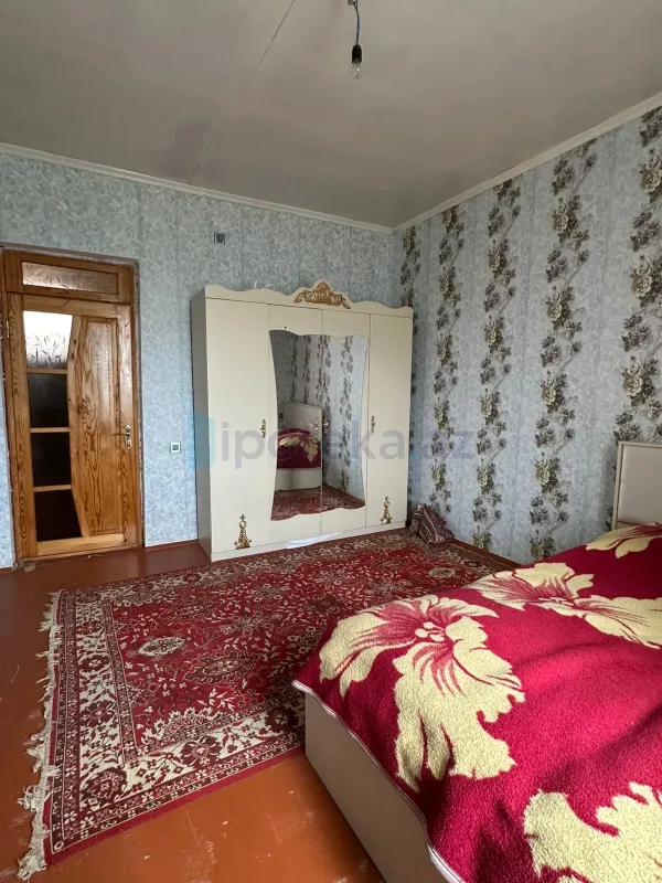 Satılır 3 otaqlı həyət evi 80 m²