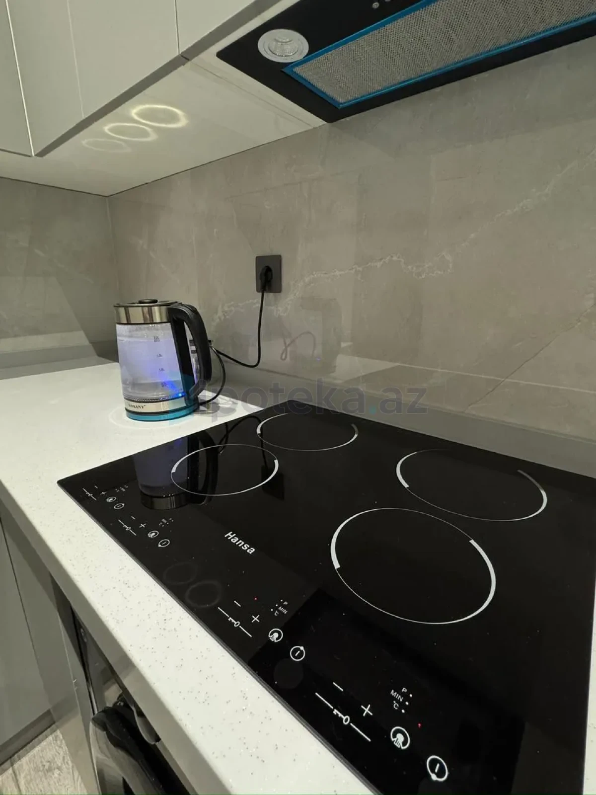 Satılır 1 otaqlı köhnə tikili 50 m²