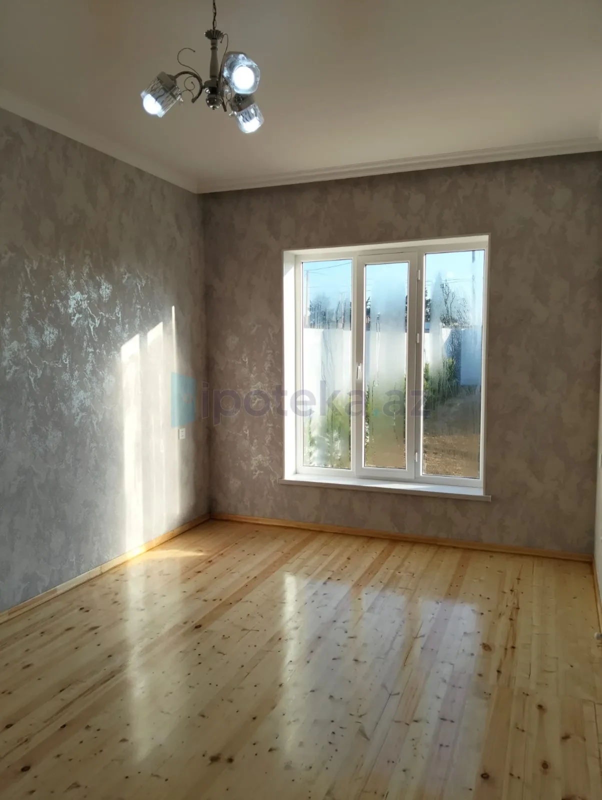 Satılır 3 otaqlı mənzil 80 m²