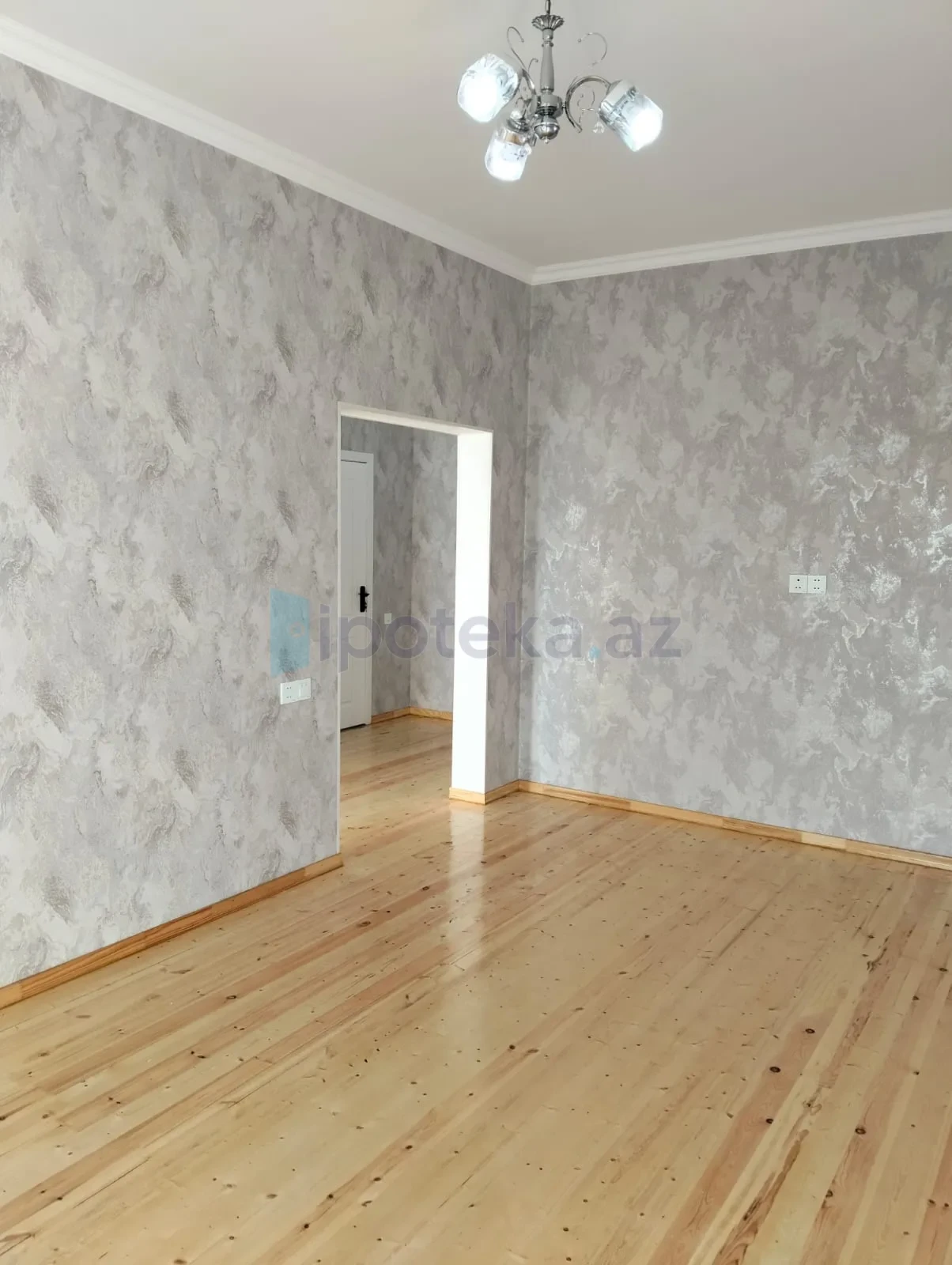 Satılır 3 otaqlı mənzil 80 m²