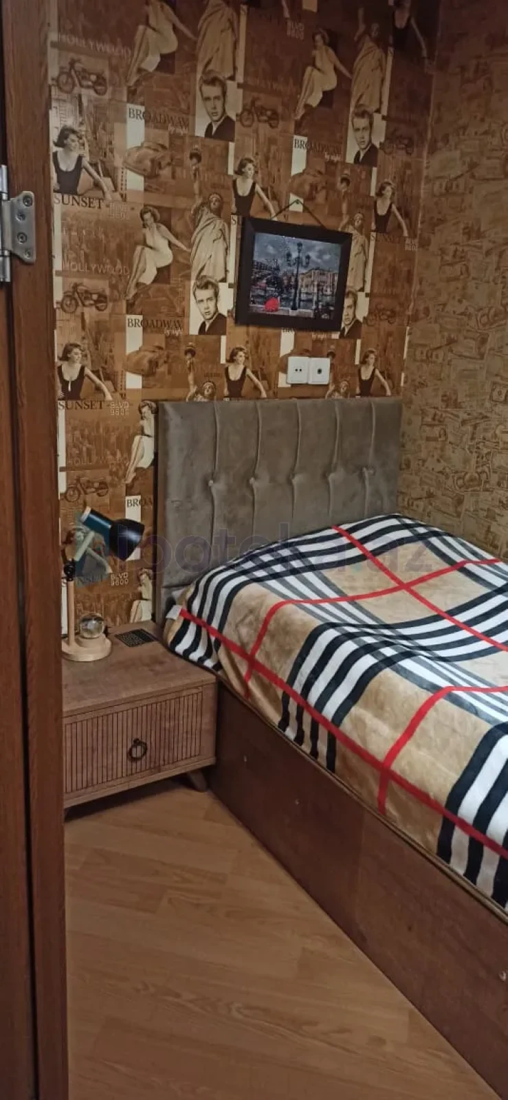Satılır 4 otaqlı köhnə tikili 120 m²